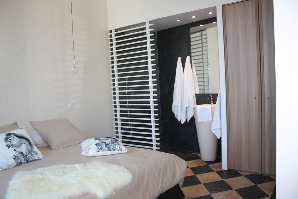 Appartement Du Fau De La Roque Villefranche-de-Rouergue Zewnętrze zdjęcie