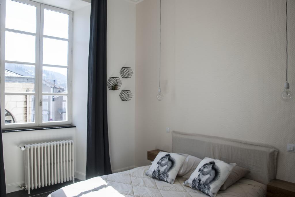 Appartement Du Fau De La Roque Villefranche-de-Rouergue Zewnętrze zdjęcie